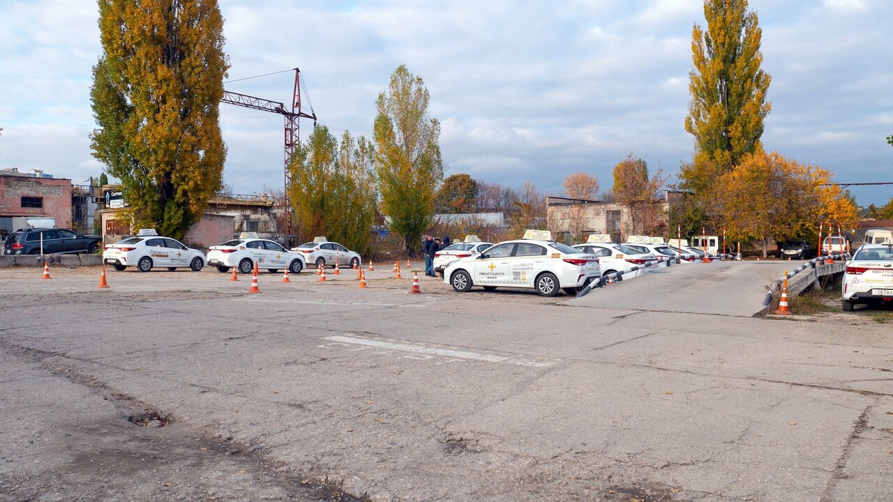 Автошкола в Симферополе - автодром ГОСавтошколы на Титова